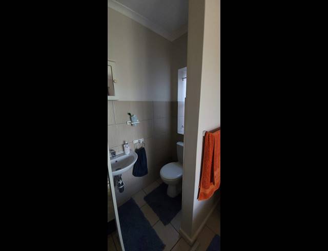 1 BEDROOM APARTMENT TO LET IN KRAAIFONTEIN EAST